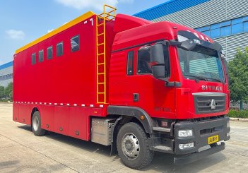 程力重工牌CLH5170XLYZ6型淋浴车